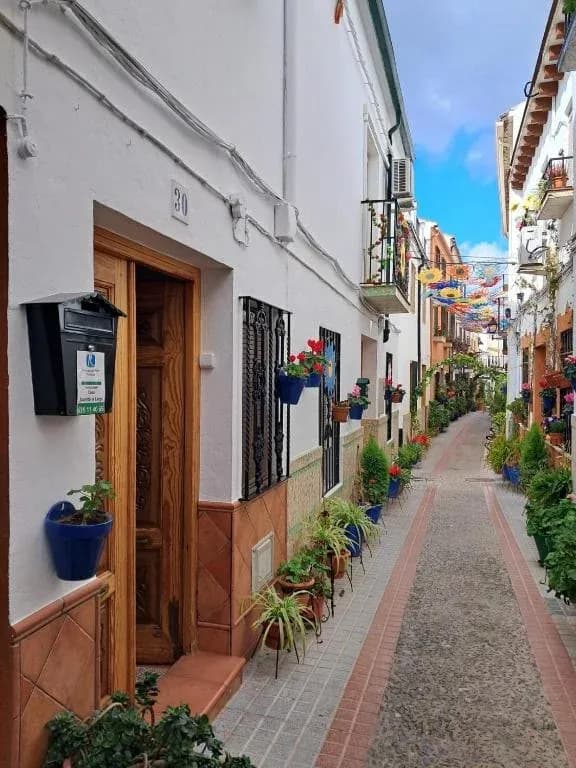 Casa Juanita la Larga