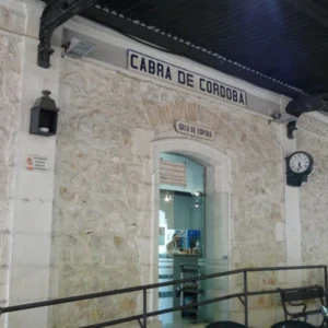 Restaurante y Albergue El tren del aceite - Cabra
